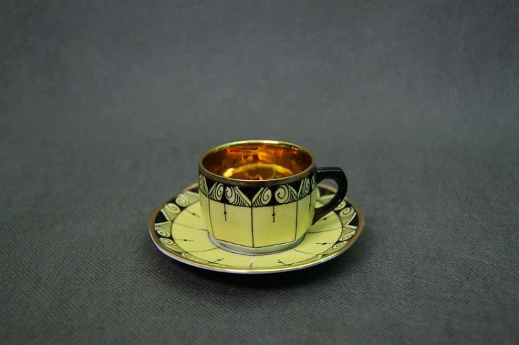 Eduard Eichler Weimar złoto żółta piękność espresso