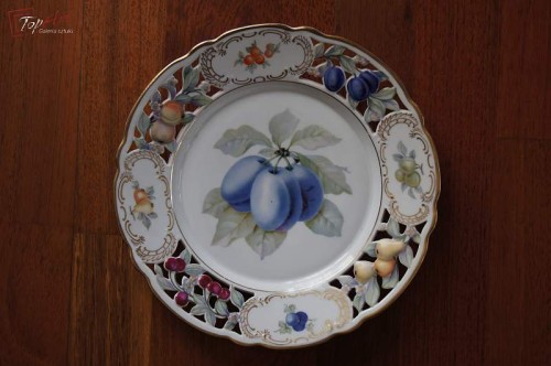 Schumann porcelana patera deserowa z owocami 2