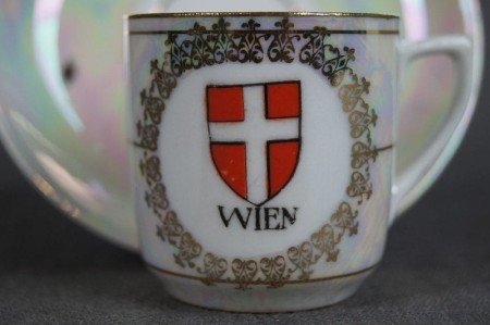 Porcelanowa filiżanka do kawy herb Wien