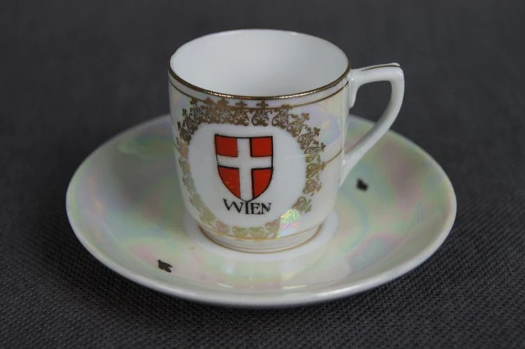 Porcelanowa filiżanka do kawy herb Wien