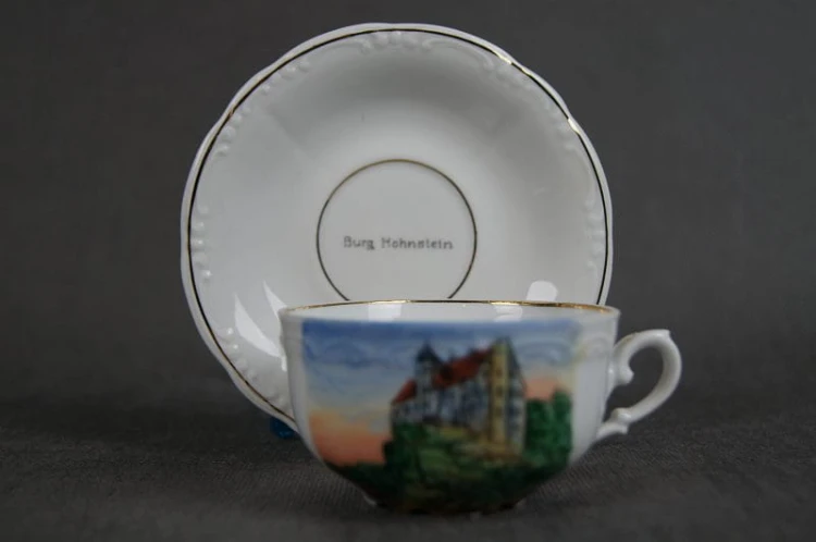 Porcelanowa filiżanka do kawy zamek Hohstein