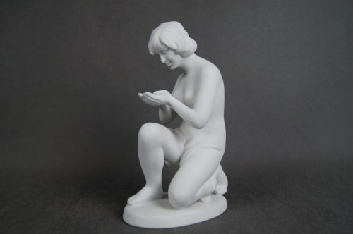 Porcelana Wallendorf biała figura akt kobiety