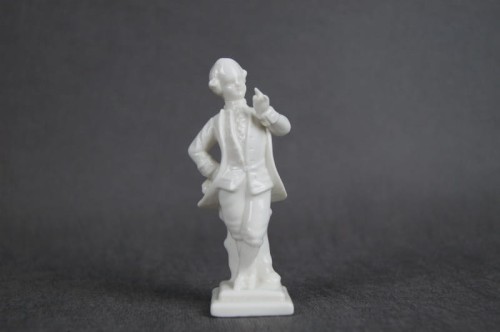 Figurka dworski panicz porcelana Nympchenburg
