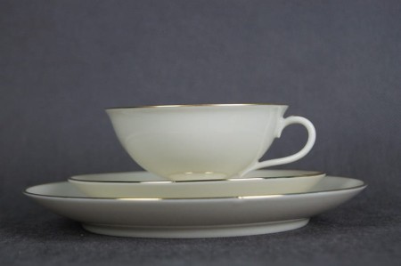 Porcelanowe trio do herbaty Furstenberg model Księżna Goldring
