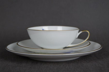 Trio do herbaty z kwiatem Szafranu Hutschenreuther porcelana