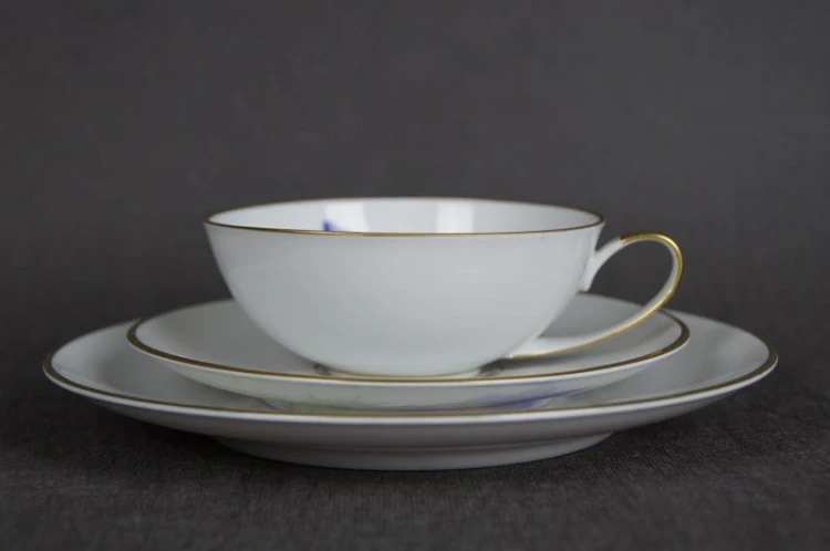 Trio do herbaty z kwiatem Szafranu Hutschenreuther porcelana
