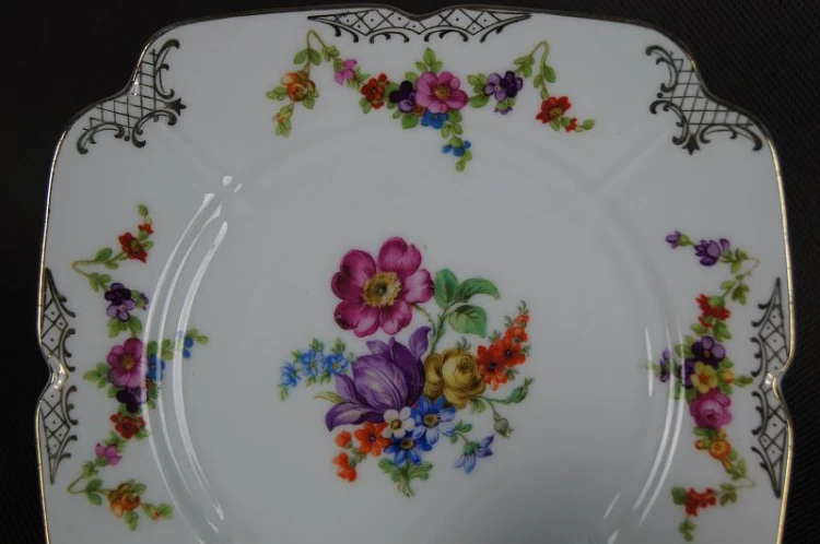 Wyśmienity zestaw śniadaniowy porcelana Bayer Ostmark