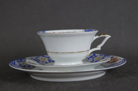 Ukwiecony biały zestaw śniadaniowy porcelana Bayer Ostmark