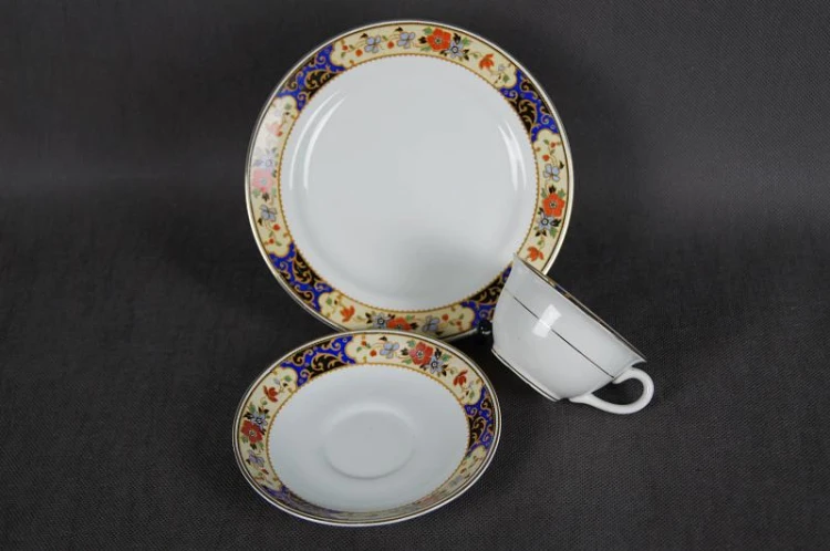 Angielski zestaw śniadaniowy Semi Porcelain