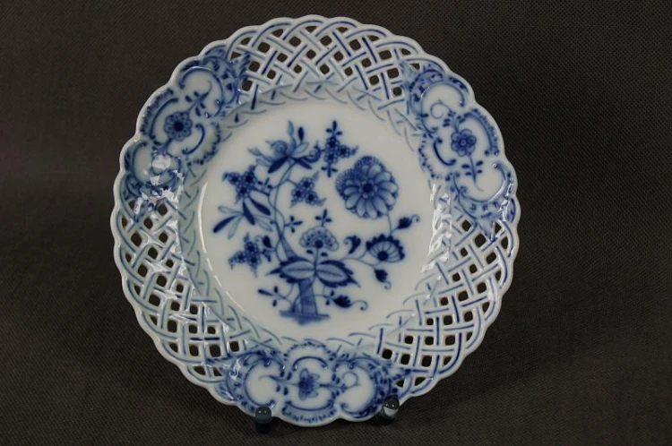 Wzór cebulowy ażurowa patera talerz porcelana Meissen