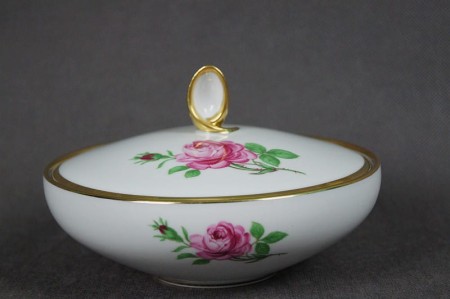 Porcelana Furstenberg różana kolekcjonerska bomboniera