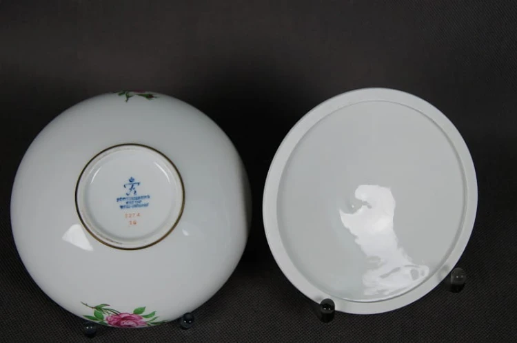 Porcelana Furstenberg różana kolekcjonerska bomboniera