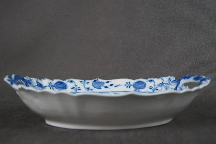 Duży koszyk wzór cebulowy porcelana Meissen