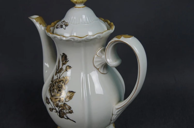 Serwisowy dzbanek porcelana Reichenbach C. & E. Carstens