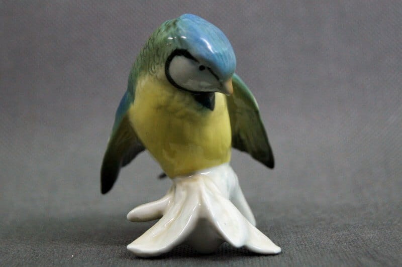 Kolorowa sikorka porcelana Karl Ens Volkstedt