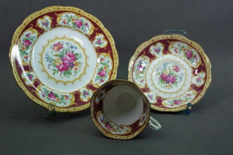 Royal Albert mod. Lady Hamilton zestaw śniadaniowy 1