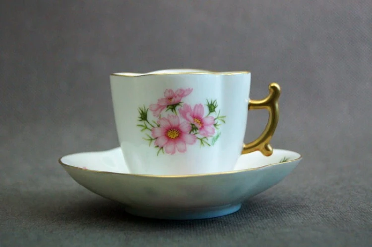 Japoński nietypowy zestaw do espresso porcelana Ohashi