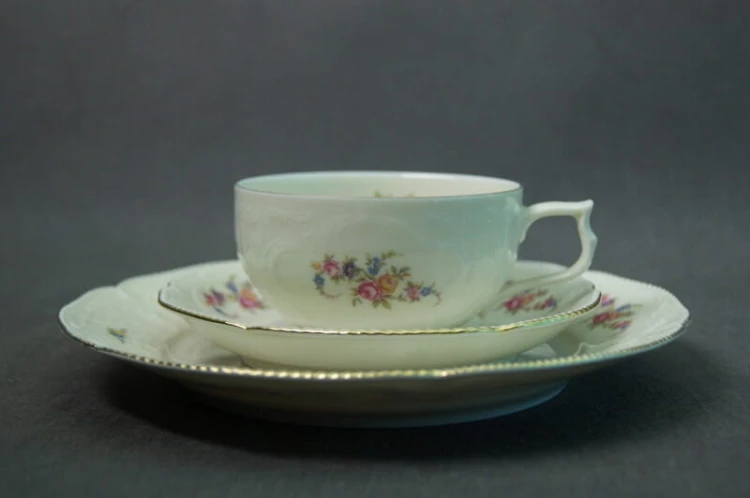 Bajeczna śniadaniówka do herbaty Rosenthal Sanssouci 1