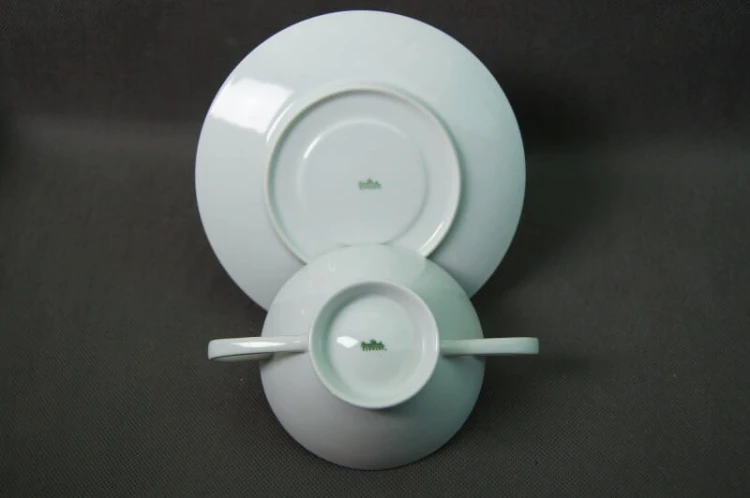 Eleganckie bulionówki 8 sztuk porcelana Rosenthal
