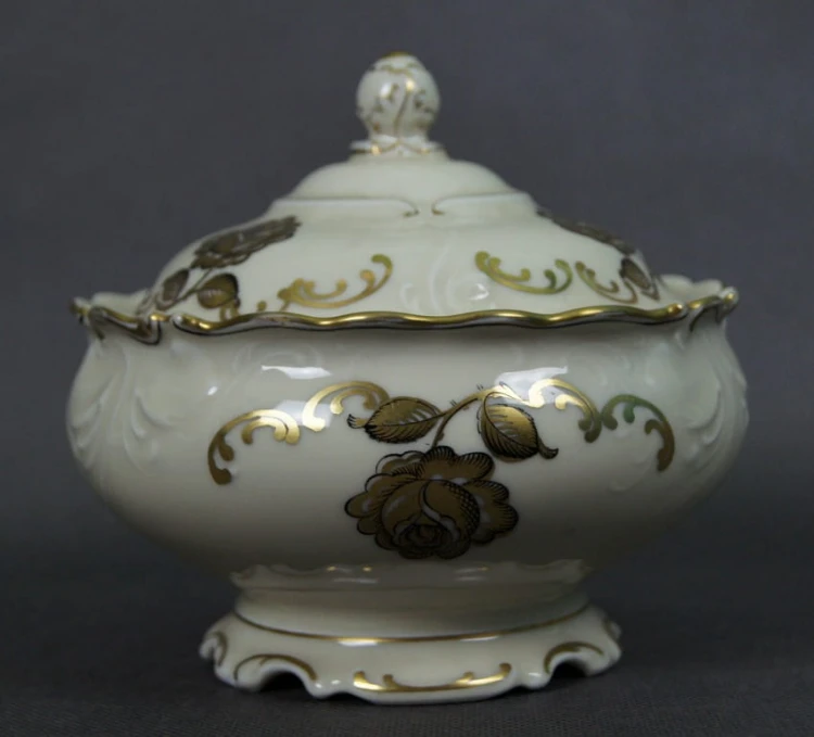 Porcelana Krister Szlachetna bombonierka piękne złocenia