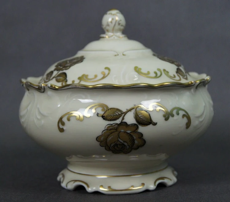 Porcelana Krister Szlachetna bombonierka piękne złocenia