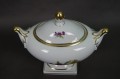 Porcelana Kaiser duża bomboniera kwiatowa piękność