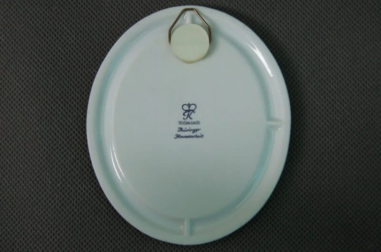 Glistnik jaskółcze ziele na porcelanie plakietka do powieszenia