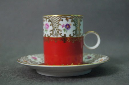 Filiżanka ze spodkiem do małej kawy espresso