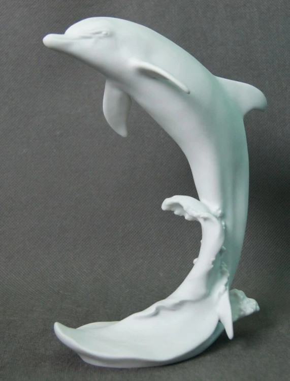 Delfin porcelanowa figurka Kaiser
