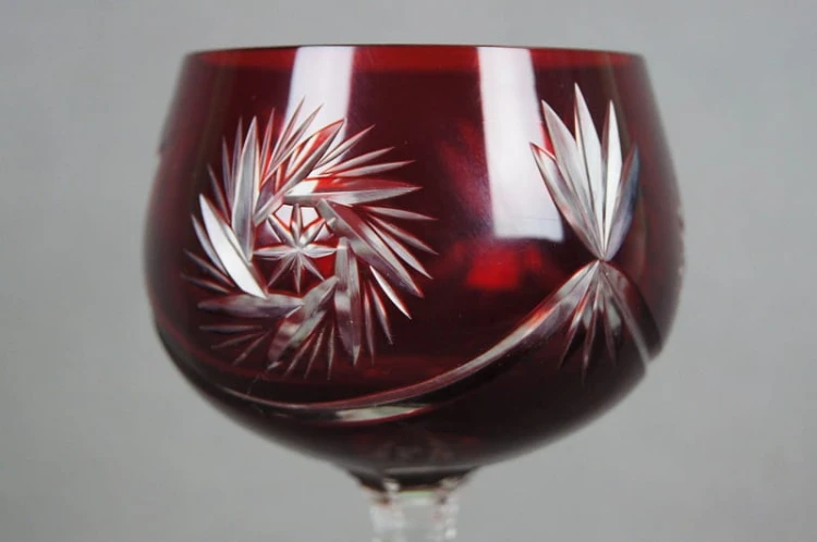 Bordo wyjątkowy kielich do wina