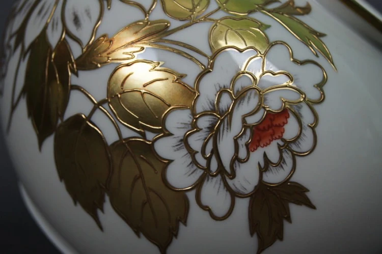 Wazon elfenbein ręcznie malowany - niemiecka porcelana Volkstedt