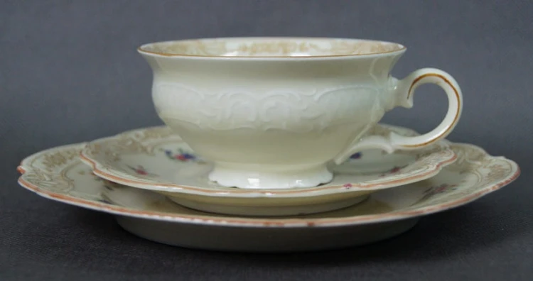 Śniadaniówka Ecru Bavaria trio porcelana Niemiecka
