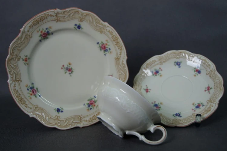 Śniadaniówka Ecru Bavaria trio porcelana Niemiecka