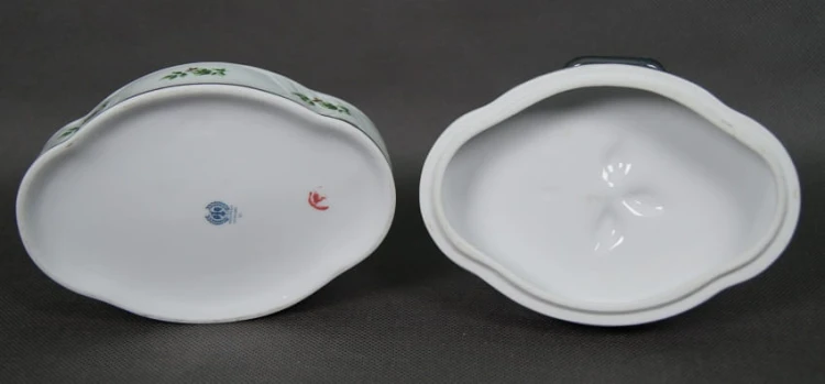 Hollohaza porcelana z Węgier - Wyjątkowa bomboniera dla kolekcjonera
