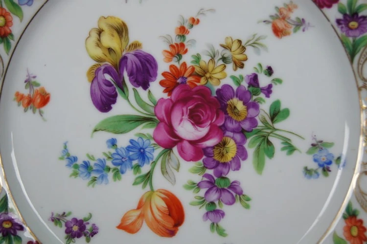 Kwiatowa duża patera Bawaria porcelana Carl Schumann