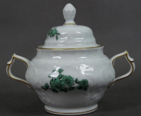 Rosenthal Sanssouci urzekająca biała cukiernica
