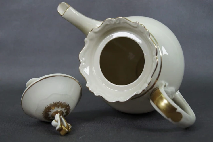 Unikatowy dzbanek - imbryk model Kavalier - porcelana Sorau - Żary
