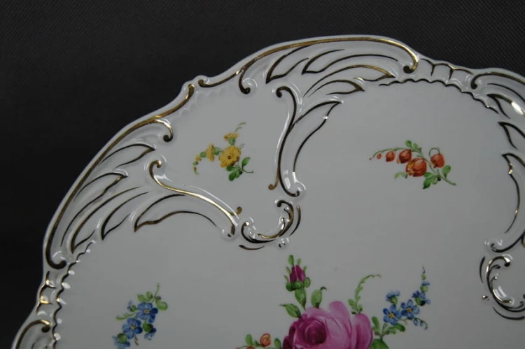Porcelana z wytwórni Plaue - Wytworna duża patera ręcznie wykonane dekoracje