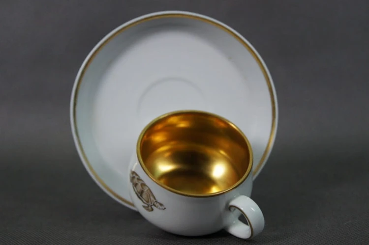 Wyzłocona filiżanka ze spodkiem do espresso porcelana Schönwald 2
