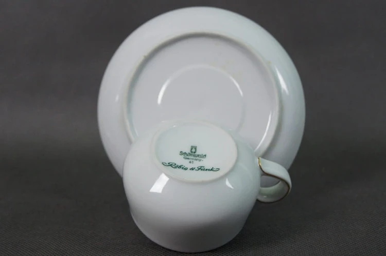 Wyzłocona filiżanka ze spodkiem do espresso porcelana Schönwald 1