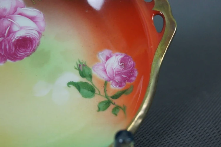 Porcelana z Tiefenfurt unikatowa patera w róże - K. Steinmann