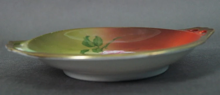 Porcelana z Tiefenfurt unikatowa patera w róże - K. Steinmann