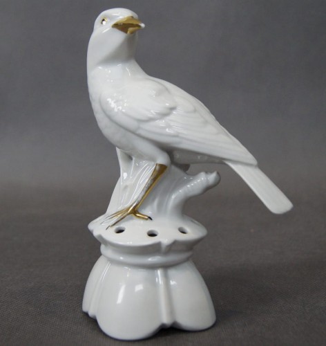 Biała figurka ptaszka - porcelana Neue Tettau