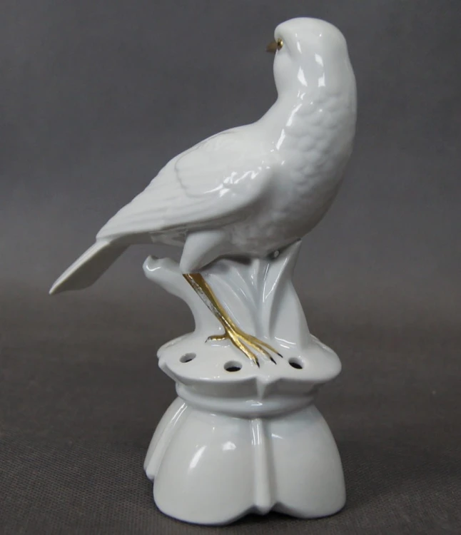 Biała figurka ptaszka - porcelana Neue Tettau
