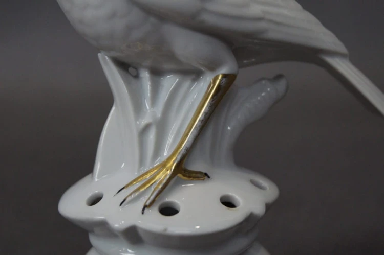 Biała figurka ptaszka - porcelana Neue Tettau