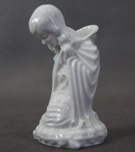 Figurka dziewczynki ⭐ Tułowice - Tillowitz ⭐ Reinhold Schlegelmilch