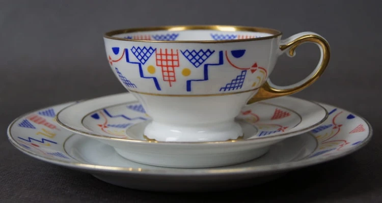 Wyjątkowe wzornictwo - Art Deco - porcelanowy zestaw śniadaniowy Sorau