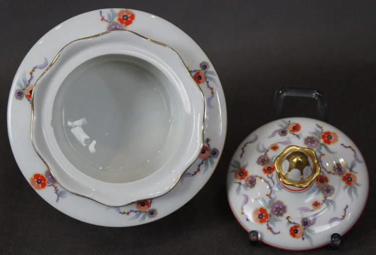 Porcelanowe cudo bomboniera - Weimar porcelana C. & E. Carstens