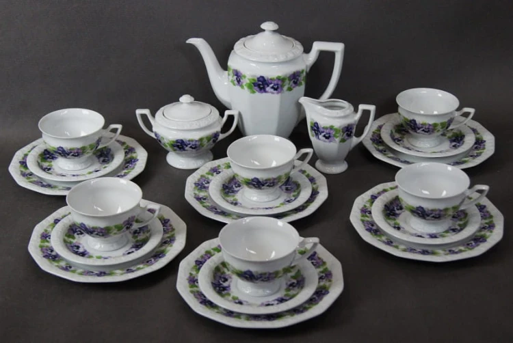 Serwis Biała Maria i Bratki - porcelana Rosenthal na 6 osób