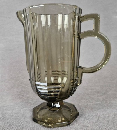 Kolekcjonerski szklany dzban Art Deco